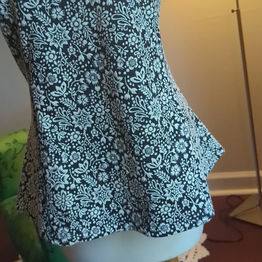 ANTHROPOLOGIE Vanessa Virginia Floral Lace Up Corset Back Sleeveless Top XL - Picture 4 of 9